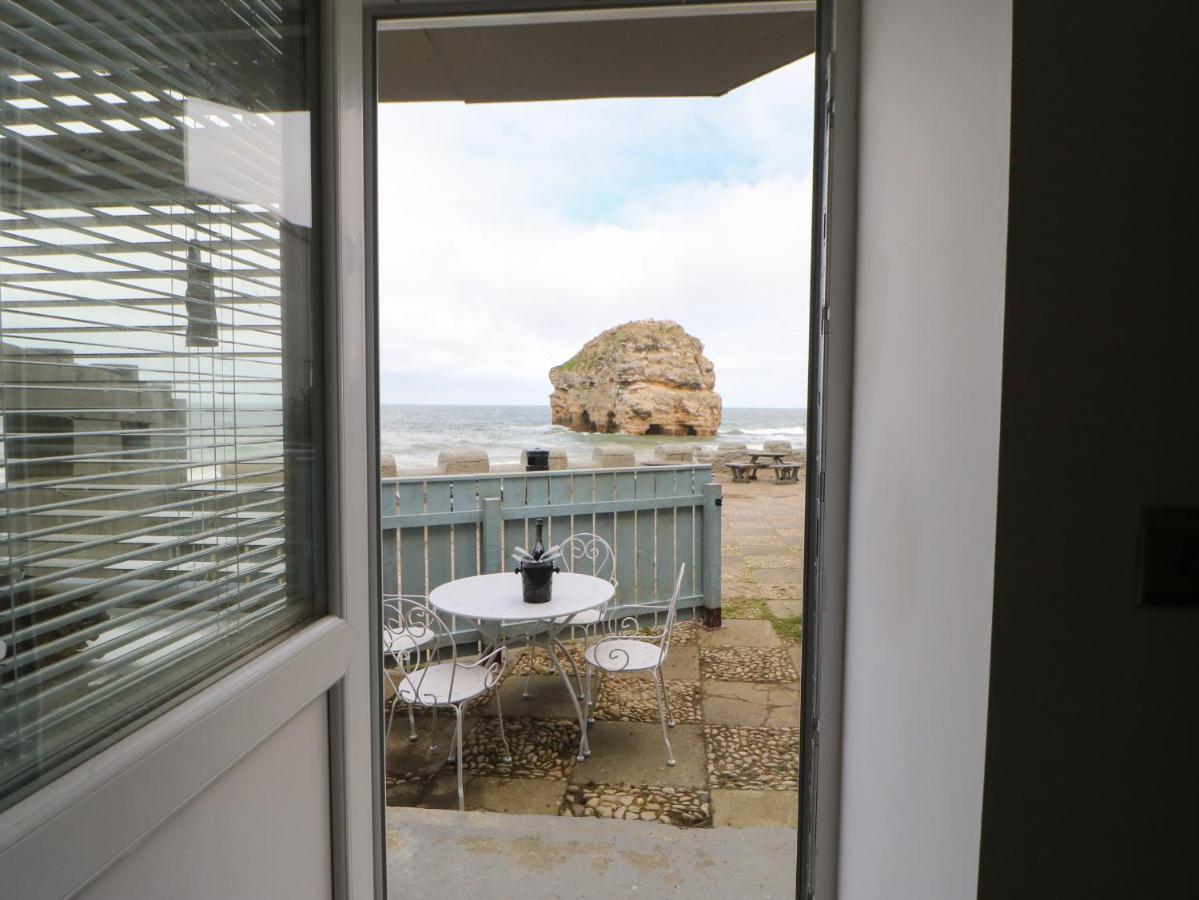 The Beach Apartment Саут-Шилдс Экстерьер фото